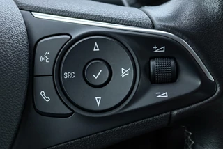 Opel Mokka 1.2 Elegance 130PK Automaat | Navi | Camera | Carplay / Android / 19
