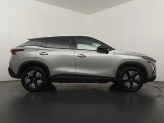Omoda 5 EV Premium 61 kWh  - Schuif/kantel dak - Adaptieve cruisecontrol - Sfeerverlichting - Apple Carplay - Android Auto 7 Jaar of 150.000km Fabrieksgarantie / 10