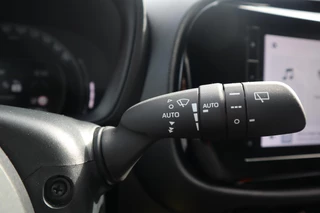 Toyota Aygo X PULSE / 23