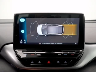 Volkswagen ID.4 Life 77 kWh | 20" | Trekhaak | Warmtepomp / 31