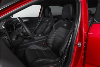 Renault Austral 1.2 E-Tech full hybrid 200 esprit Alpine  | 360 Camera | Elek. Stoelen | Winterpack | Dig. Cockpit | Adapt. Cruise | PDC | NAV+App. Connect | ECC | LM 20" | 9800 / 7