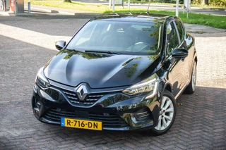 Renault Clio 1.0 TCe Intens | Rijklaar | Mirror Screen | Airco | Cruise Control | Parkeersensoren rondom | Camera | 1e eigenaar