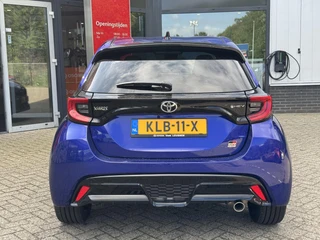 Toyota Yaris 1.5 Hybrid 130 GR SPORT NL-AUTO APPLE/ANDROID CARPLAY PARKEERCAMERA SPORTSTOELEN / 22