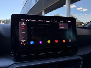 SEAT Leon 1.4 TSI eHybrid PHEV FR 204PK Trekhaak Camera Carplay ACC / 37
