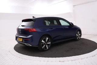 Volkswagen Golf 1.4 eHybrid GTE  Panorama, Apple carplay, Navigatie / 4