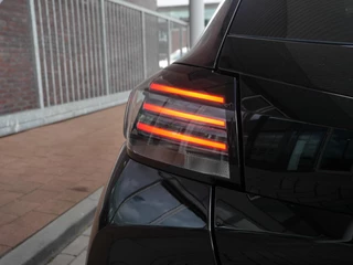 Peugeot 208 1.2 Turbo 100 Business | Nieuwe auto | Achteruitrijcamera | Airco | Navigatiesysteem | Parkeersensoren achter | Cruise control / 31