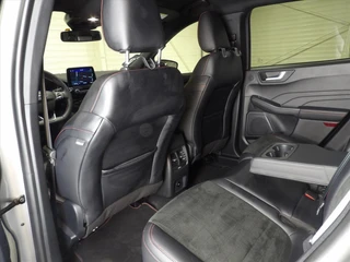Ford Kuga 2.5 PHEV e-CVT 225pk ST-Line X / 40