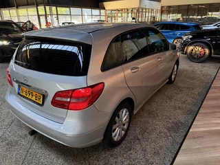 Mercedes-Benz B-Class 180 Ambition / 5