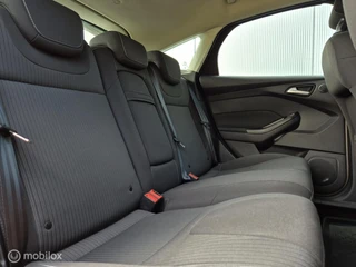FORD FOCUS 1.0 ECOBOOST TITANIUM/CLIMATE/STOELVERWARMING/KEYLESS/BLUETOOTH / 17