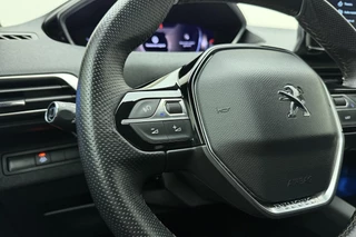 Peugeot 3008 1.2T 130pk GT | Achteruitrijcamera | Parkeersensoren V+A | Cruise & Climate control | Navi | Apple Carplay / Android Auto / 19
