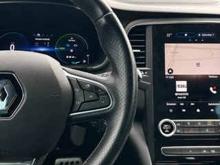 Renault Mégane 1.6 E-Tech Plug-In Hybrid 160 R.S. Line | Camera | PDC | Keyless | / 19