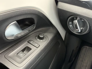 SEAT Mii 1.0 Sport Dynamic Airco Stoelverwarming Navi Bluetooth Orig.NL! / 36