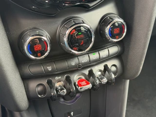 MINI Cooper 1.5 COOPER Busines edition Automaat 5DRS Navi Cruise / 26