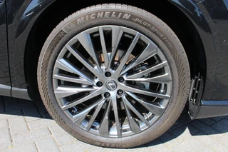 Lexus RX 450h+ Plug-in Hybrid President Line NL-AUTO MARK-LEVINSON STOELVENTI SCHUIFDAK STOELVERW STUURVERW / 10