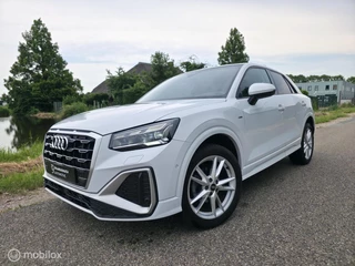 Audi Q2 35 TFSI S Edition / Pano / Navi / Camera / Virtual / 31
