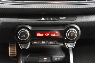 KIA Rio 1.0 T-GDI MHEV 100pk GT-Line Edition Carplay Cruise Climate / 28