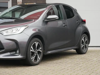 Toyota Yaris 1.5 Hybrid Dynamic Dealer onderhouden| ACC / 22