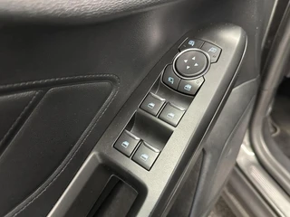 Ford Focus Wagon 1.5 EcoBlue Business NAVI CARPLAY CRUISE ECC STOEL/STUUR VERWARMING. / 16