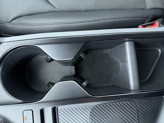 Kia EV6 Air 84 kWh  - SOH 99,1% - Stoel-/stuurverwarming - Cruise Control Adaptief - Climate Control - CarPlay - Fabrieksgarantie tot 08-2033 / 34