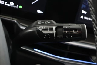 Kia Sorento 1.6 T-GDi Plug-in Hybrid 4WD ExecutiveLine 7p  AWD - FULL OPTIONS - Stoel/Stuurverwarming - 1700kg trekgewicht - Apple Carplay - Android Auto 7 jaar of 150.000km fabrieksgarantie / 24