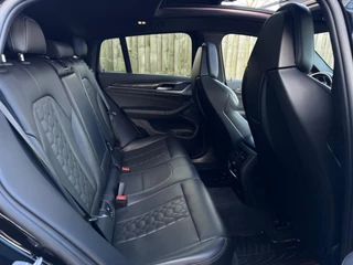BMW X4 M 480pk /Carbo/Pano/CarPlay/Trekhaak / 18