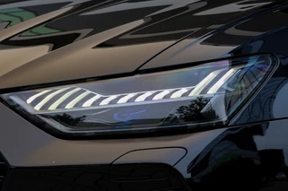 Audi RS6 Avant RS 6 TFSI quattro  | DYNAMIC PLUS | KERAMISCH | CARBON | HUD | B&O | KOELING | NIGHTVISION | 4WIELSTURING | / 12
