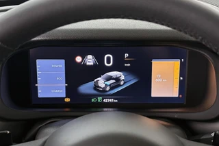 Jeep Avenger 1.2 e-Hybrid Altitude Keyless JBL Camera Elektrische Achterklep / 11