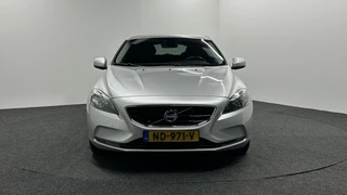 Volvo V40 2.0 T2 Summum NAVI LM CRUISE STOELVERWARMING 108000 KM. / 7
