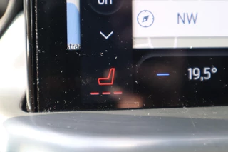 Ford Focus Wagon 125PK HYBRID TITANIUM-X VIRTUAL-COCKPIT B&O AUDIO CLIMA P-SENSOREN 17"LMV LED CAMERA WINTERPACK NL-AUTO / 29