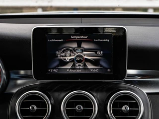 Mercedes-Benz GLC-klasse 250 4MATIC Premium Plus AMG | Panoramadak | Trekhaak | Memory | Camera | Distronic Pro | 20" | Dealeronderhouden / 29