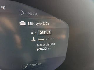 Lynk & Co 01 1.5 261PK Plug-in Hybrid * 360* camera Pano/dak Apple/Carplay Adaptive/Cruise Rijklaar + 12 maanden Bovag-garantie “Sinds 1970 | 5.000+ reviews | Score 9,5 | Service zoals ’t hoort” Henk Jongen Auto's in Helmond,  al 50 jaar service zoals 't hoort! / 16