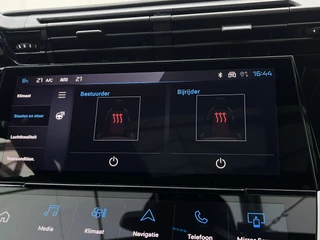 Peugeot 308 Plug-in Hybrid 225 EAT8 Automaat GT  | Schuifdak | Leder | Camera rondom | Focal Audio | / 18