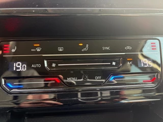 Volkswagen Passat Variant 1.5 TSI Comfortline Business TREKHAAK - CAMERA / 18
