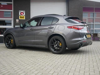 Alfa Romeo Stelvio 2.0 T AWD Veloce Leder| Pano| Sport uitlaat| FULL OPTION / 4