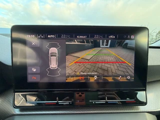 Seat Leon Sportstourer 1.5 TSI Style Launch Edition / ACC / Led / CarPlay / Trekhaak . / 26