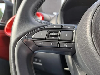 Toyota Aygo X Pulse Automaat APPLE & ANDROID ACHTERUITRIJCAMERA STOELVERWARMING / 19
