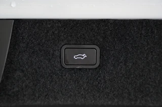 Polestar 4 Long Range Single motor 100 kWh  ACC 360 Camera Panoramadak / 27