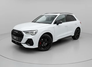 Audi Q3 35 TFSI S Line Edition * Panoramadak * Trekhaak * Stoelverwarming * Parkeercamera *