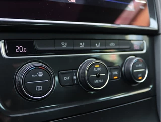 Volkswagen Golf 1.0 TSI Highline R-line  | Panoramadak | Camera | Virtual | LED / 53