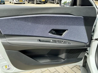 Renault 5 Comfort Range Techno 52 kWh  | V2G | Pack Winter | Two-Tone | Stoel+Stuurverwarming | Navigatie | Climate Control | Apple CarPlay/Android Auto / 48