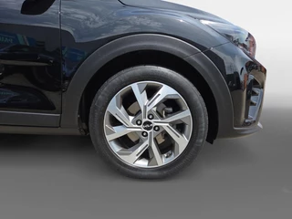 Kia Stonic 1.0 T-GDi MHEV GT-PlusLine Meest luxe uitvoering | 1e Eigenaar | Panorama dak | Dealer onderhouden | Cruise Control Adaptief | Carplay | Metallic lak | Fabrieksgarantie t/m 10-5-2030 + 3x 1 jaar* | NAP / 31