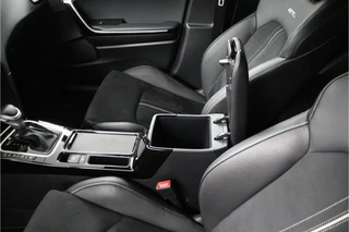 Kia XCeed 1.5 T-GDi GT-Line - Automaat  - Kantel / Schuifdak - Apple Carplay / Android Auto - Navigatie - ACC - Climate Control - Stoel / Stuurwielverwarming / 71