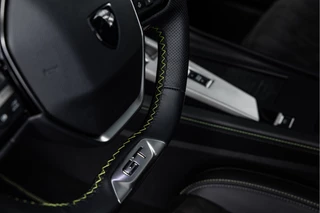 Peugeot 308 SW 1.6 Plug-in Hybrid 225 GT  | SOH 100% | Pano | Camera / 32