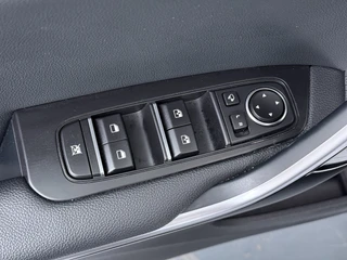 Kia ProCeed 1.0 T-GDi GT-Line  - Panorama dak - Elektrische Achterklep - Cruise Control - Navigatie - Climate Control - - Fabrieksgarantie tot 10-2030 / 21
