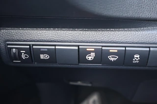 Toyota Corolla 2.0 Hybrid BI-TONE STOEL/WISSER&STUURVERW HEAD UP DISPLAY KEYLESS DAB+ CAMERA LM-VELGEN APPLE/ANDROID / 11