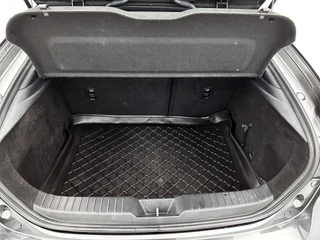 Mazda 3 2.0 e-SkyActiv-G M Hybrid 122 | Automaat | Adaptive cruise | Stuur & Stoelverwarming | Camera | Trekhaak / 16