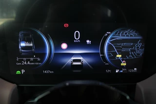 Suzuki e VITARA Style 61 kWh Elektrische Bestuurdersstoel, Stoelverwarming, Interieur voorverwarming, Panoramadak / 34