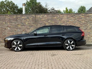 Volvo V60 2.0 T6 AWD Ultra Dark Panodak Leer H&K Head up / 9