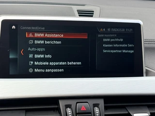 BMW X1 xDrive20i High Executive  | Afn. trekhaak | Pano | LED | Leder | Sportstoelen | Apple/Android | Stoelverwarming / 48