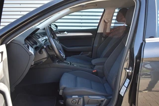 Volkswagen Passat 1.4 TSI PHEV GTE ADAP. CRUISE / P.CAM. / 100% DEALER ONDH. / 17